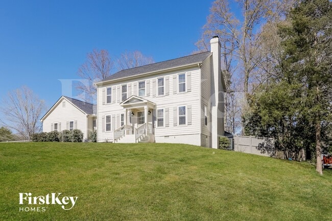 11801 Lansbury Ct in Charlotte, NC - Building Photo - Building Photo