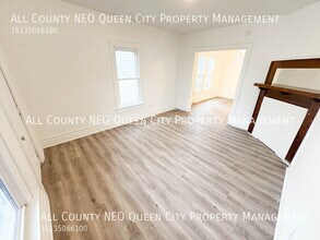 225 Pleasant Ave in Dayton, OH - Building Photo - Building Photo