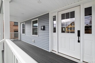 32 Ackerman St in Beacon, NY - Building Photo - Building Photo