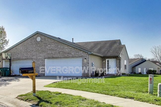 1057 Torino Ct in Franklin, IN - Building Photo - Building Photo