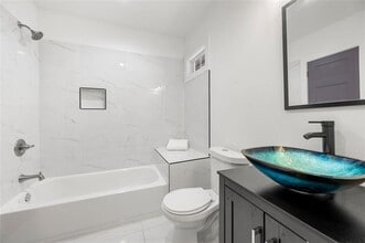 883 Gaston St SW in Atlanta, GA - Building Photo - Building Photo