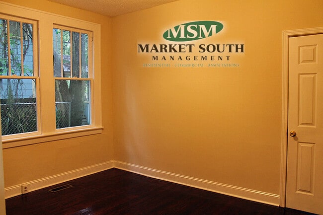 706 E 37th St in Savannah, GA - Building Photo - Building Photo