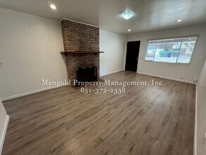 405 Locust St in Pacific Grove, CA - Building Photo - Building Photo