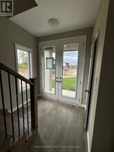 258 Wellandvale Dr in Welland, ON - Building Photo - Building Photo