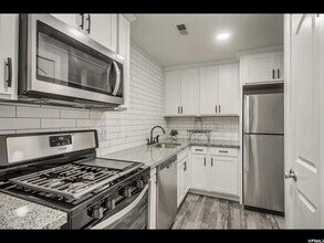 5660 Meadow Ln, Unit 157 - Full Condo in Ogden, UT - Foto de edificio - Building Photo