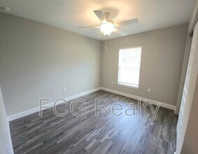 9 Larch Dr in Ocala, FL - Building Photo - Building Photo