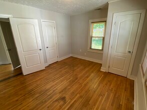 313 W High St in Manchester, TN - Building Photo - Building Photo