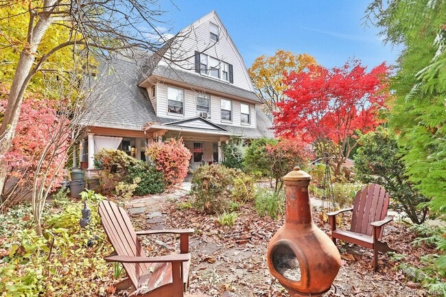 116 Corlies Ave in Pelham, NY - Building Photo - Building Photo