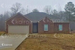 1389 Old Rd in Jasper, AL - Building Photo