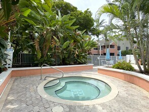 1000 Crystal Way in Delray Beach, FL - Building Photo - Building Photo