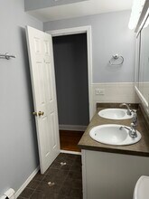 6816 N Ridge Blvd, Unit 3D in Chicago, IL - Building Photo - Building Photo