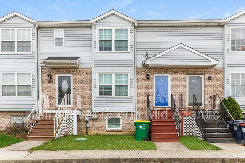 274 Vincent Cir in Middletown, DE - Building Photo