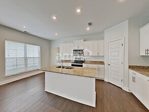 5318 Tupelo St in Nashville, TN - Foto de edificio - Building Photo