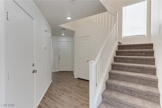 11032 African Sunset St in Henderson, NV - Building Photo - Building Photo
