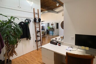 75 Lafayette St, Unit 4 in Salem, MA - Building Photo - Building Photo