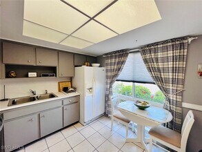 255 Palm Dr in Naples, FL - Building Photo - Building Photo