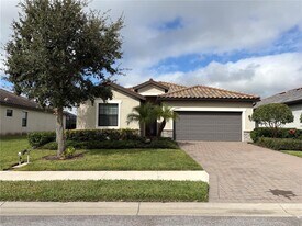 530 Fire Bush Ct in Bradenton, FL - Building Photo