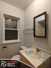 835 W Wolfram St, Unit #837-207 in Chicago, IL - Building Photo - Building Photo