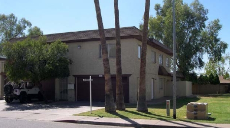 Villa Cascade Fourplex in Phoenix, AZ - Building Photo