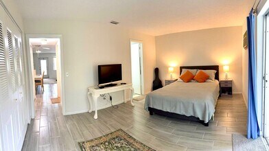 63 Windsor C in West Palm Beach, FL - Building Photo - Building Photo