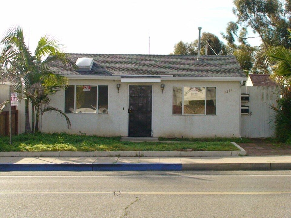 2255 Garnet Ave, Unit #1 in San Diego, CA - Foto de edificio