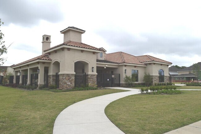 property at 13117 Stoneleigh Terrace Dr