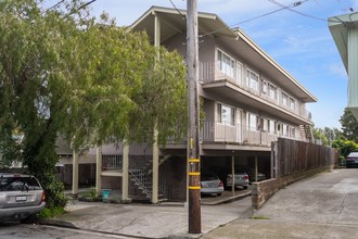 216 San Luis Ave in San Bruno, CA - Building Photo - Building Photo