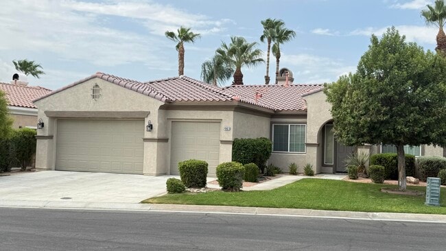 48621 Vienna Ct