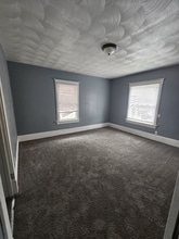 1616 W Howett St in Peoria, IL - Building Photo - Building Photo
