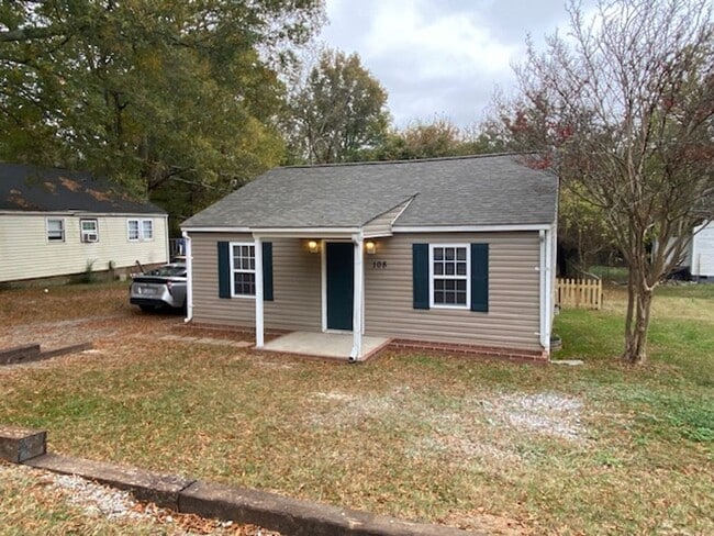108 Akron Ave in Kannapolis, NC - Building Photo - Building Photo