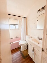 707 Martin Luther King Jr Blvd in Corsicana, TX - Foto de edificio - Building Photo