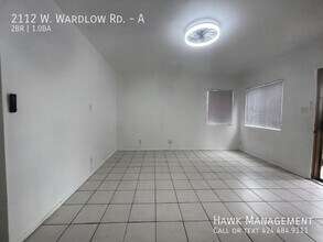 2112 W Wardlow Rd in Long Beach, CA - Building Photo - Building Photo