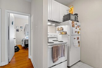275 Dwight St, Unit 3 in New Haven, CT - Building Photo - Building Photo