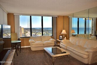 3051 S Atlantic Ave, Unit 1402 in Daytona Beach Shores, FL - Building Photo - Building Photo