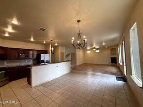 11533 Merejildo Madrid St in El Paso, TX - Building Photo - Building Photo