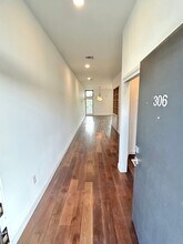 1322 E 12th St in Austin, TX - Foto de edificio - Building Photo