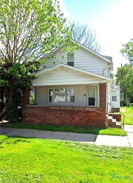 2334 Elm St, Unit 14-308 in Toledo, OH - Building Photo