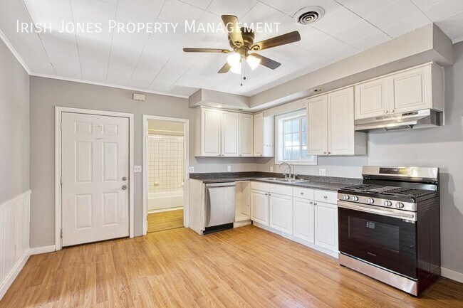 15 Grove St in Buffalo, NY - Building Photo - Building Photo