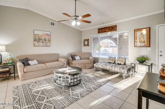 9819 N 67th Dr in Peoria, AZ - Building Photo - Building Photo