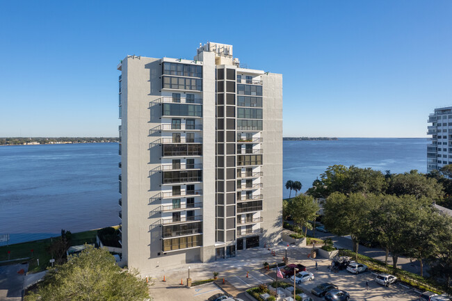 Park Plaza Condo in Jacksonville, FL - Building Photo - Building Photo