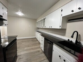 802 S Oak St in Spokane, WA - Building Photo - Building Photo