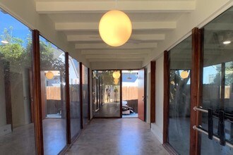 4317 Westlawn Ave, Unit rear in Los Angeles, CA - Building Photo - Building Photo