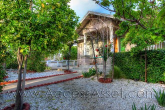 242 N Chestnut St-Unit -1 in Lake Elsinore, CA - Building Photo - Building Photo