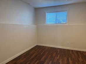 106 Taravista Dr NE in Calgary, AB - Building Photo - Building Photo