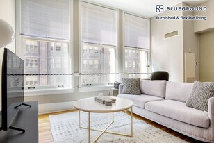 343 S Dearborn St in Chicago, IL - Building Photo