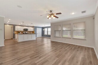 3854 Clobourne Crossing Ln in Friendswood, TX - Building Photo - Building Photo