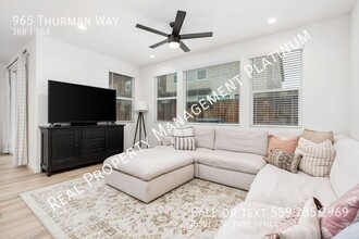 965 Thurman Way in Madera, CA - Building Photo - Building Photo