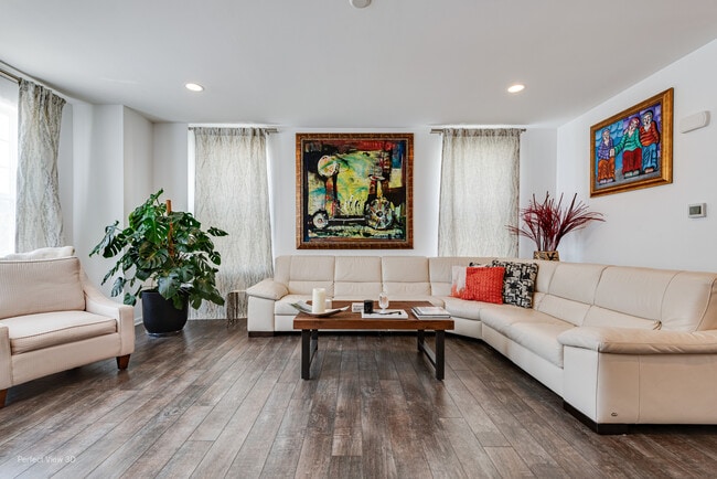 89 Marcel Ln in Schaumburg, IL - Building Photo - Building Photo