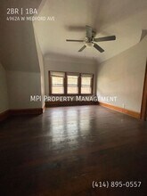4962 W Medford Ave in Milwaukee, WI - Building Photo - Building Photo