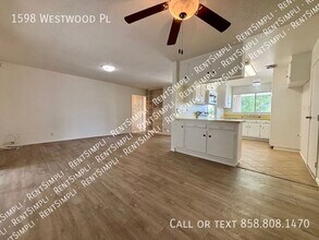1598 Westwood Pl in Hemet, CA - Building Photo - Building Photo